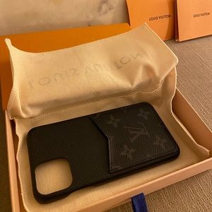 Louis Vuitton iPhone 11 max pro leather case